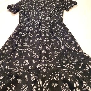 Slate Willow, fit and flare dress, size XS, black and white, gorgeous pattern